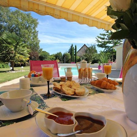 Bed and Breakfast Les Carpes A Лимож Экстерьер фото
